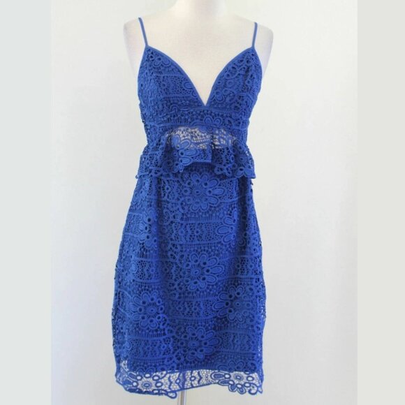 GUESS Solstice Lace Dress - Picture 9 of 10